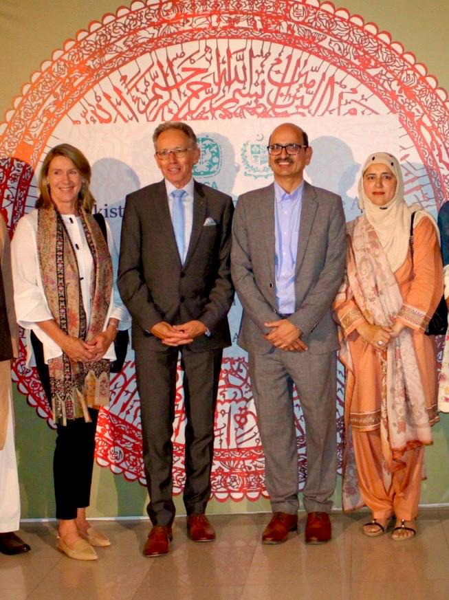 Neil Hawkins Opens Australian-Pakistan Artist's Art exhibition in Islamabad