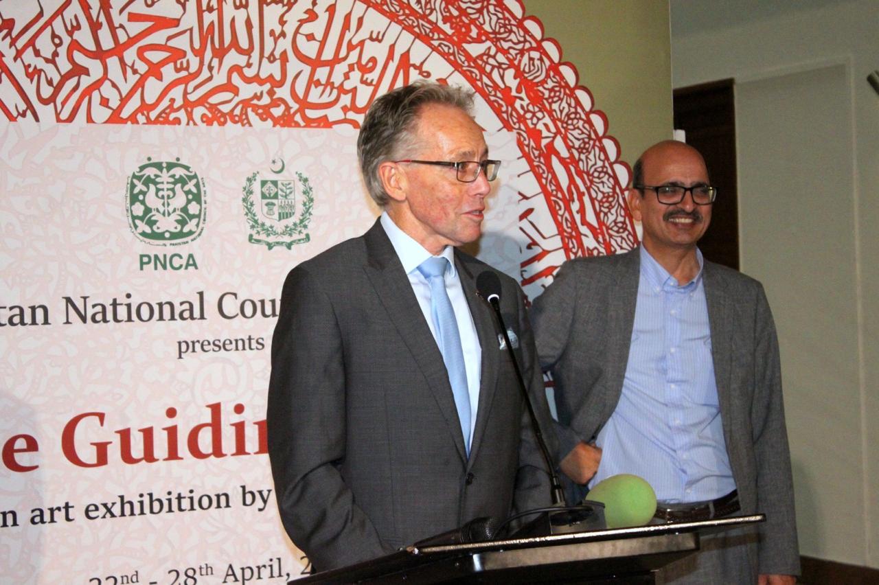 Neil Hawkins Opens Australian-Pakistan Artist's Art exhibition in Islamabad