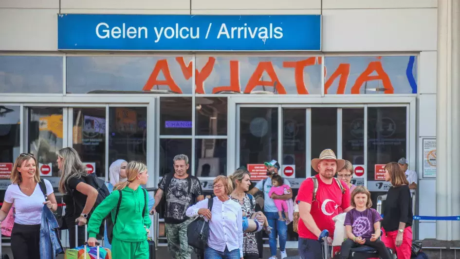 Foreign-tourist-arrivals-in-Turkiye (1)