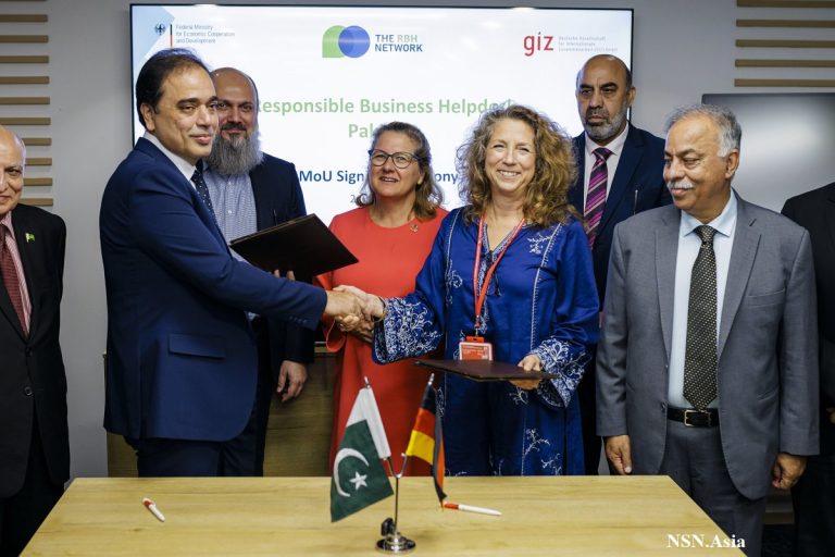 Germany-Federal-Minister-for-Economic-Cooperation-and-Development-Svenja-Schulze-holds-meeting-Pakistan-Minister-for-Commerce-Jam-Kamal-Khan-in-Islamabad-Aug-22-2024-NSN-Asia