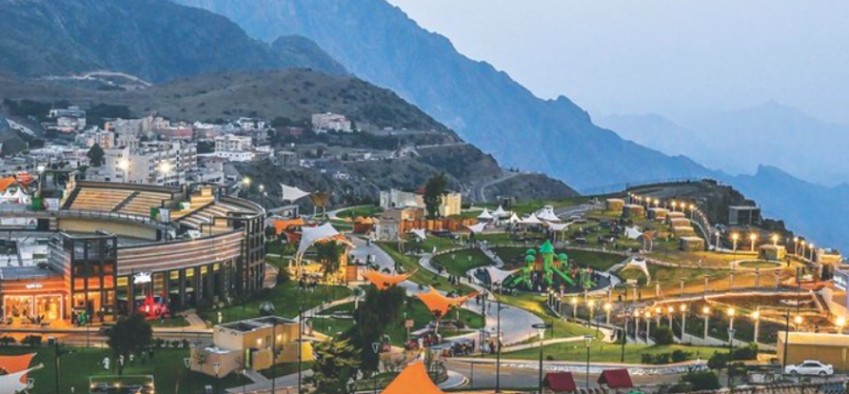 Saudi-Arabia-sets-ambitious-tourism-goal